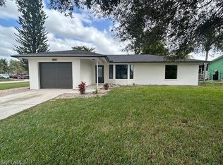 1700 54th St SW, Naples, FL 34116