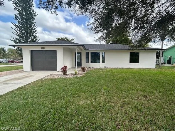 1700 54th ST SW, NAPLES, FL 34116