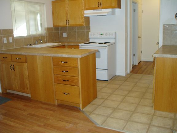 4th image of 3797 S Bannock St