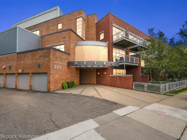 322 E Harrison Ave Unit 1, Royal Oak, MI 48067