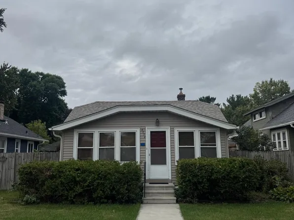 3332 36th Ave S, Minneapolis, MN 55406