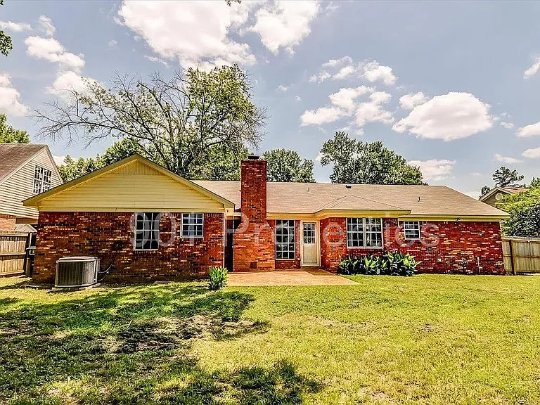 5548 Montpelier Dr — Photo 17