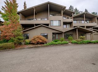 2265 Ridgeway Dr, Eugene, OR 97401