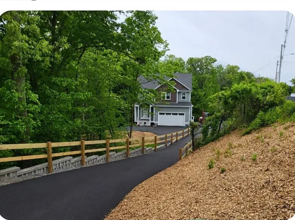 1234 Commerce Way, Attleboro, MA 02703