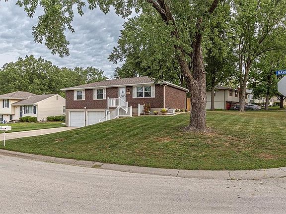 2nd image of 1301 Barford Dr