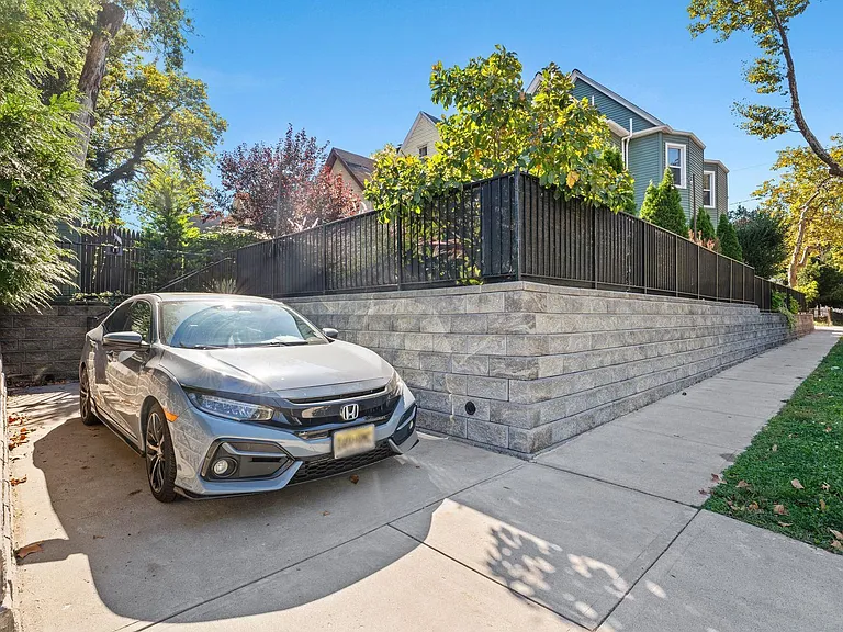 76 Condict St #HOUSE — Photo 39