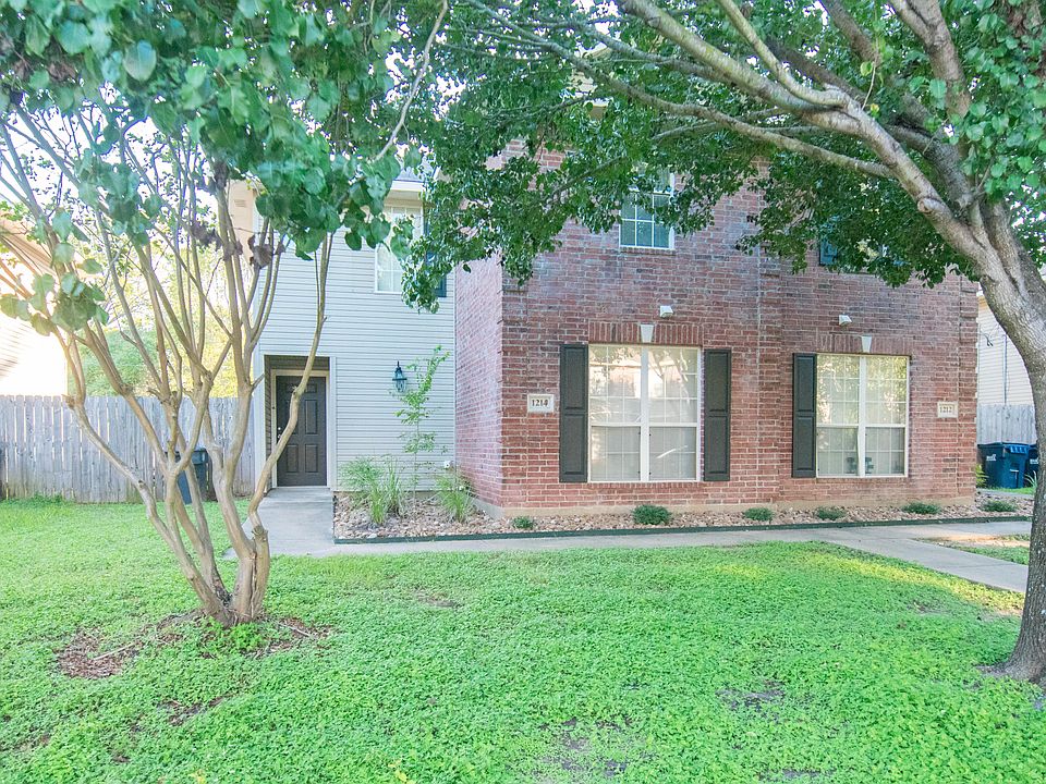1st image of 1214 Oney Hervey Dr