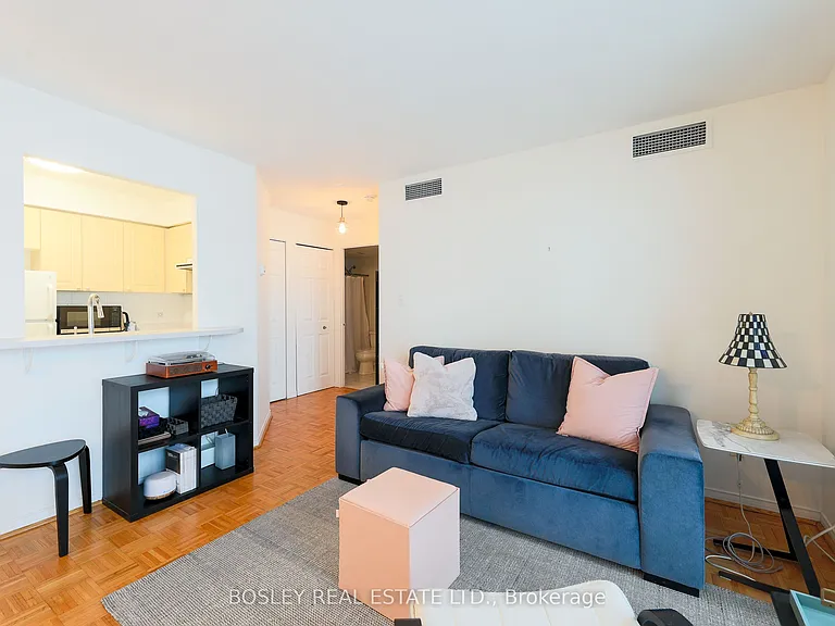 99 Hayden St #806 — Photo 15