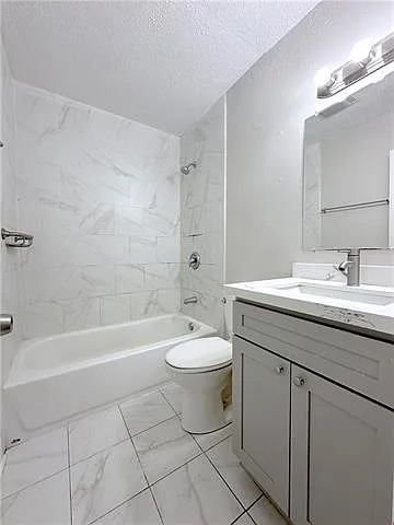 4401 Sonfield St #C — Photo 16