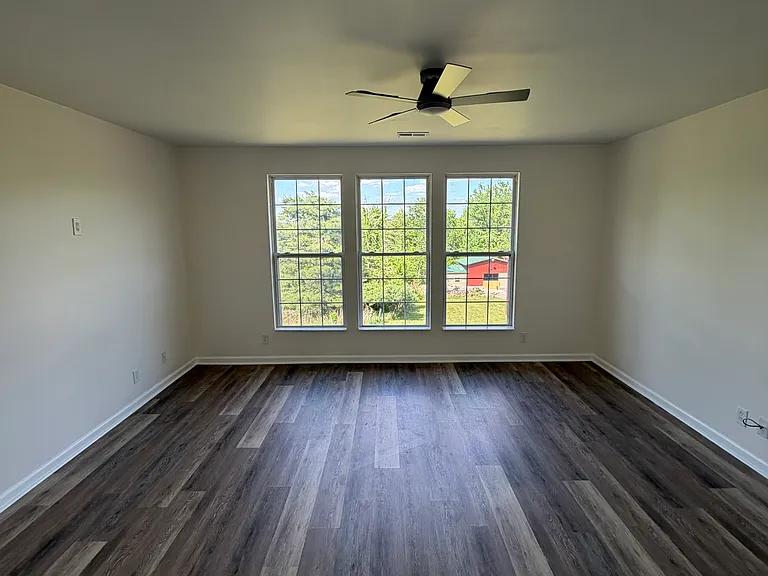 108 Crestview Dr — Photo 19