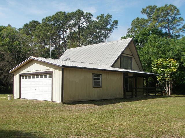 2nd image of 11892 175th Rd N