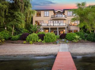 5204 NW Sammamish Rd, Issaquah, WA 98027