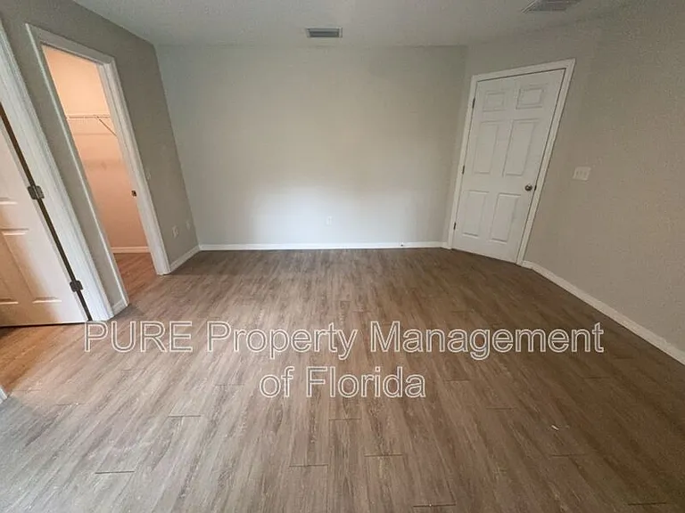 15057 SW 21st Ter — Photo 18