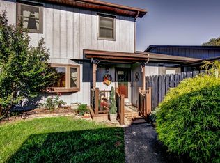 91 Tulip Grove Cir APT 7, Bristol, TN 37620