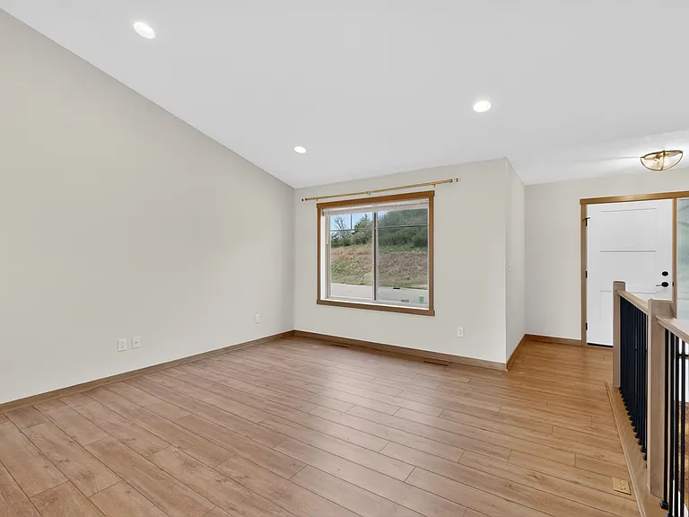 2412 Hadley Hills Dr NE — Photo 17
