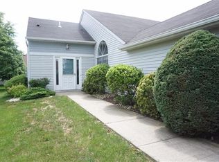 583A Madison Dr, Monroe Township, NJ 08831