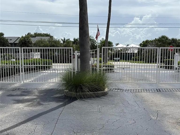 3880 N North Hwy #A1A-102 — Photo 42
