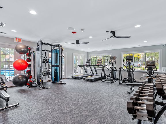 5th image of 1160 Windbrooke Dr #1143-103