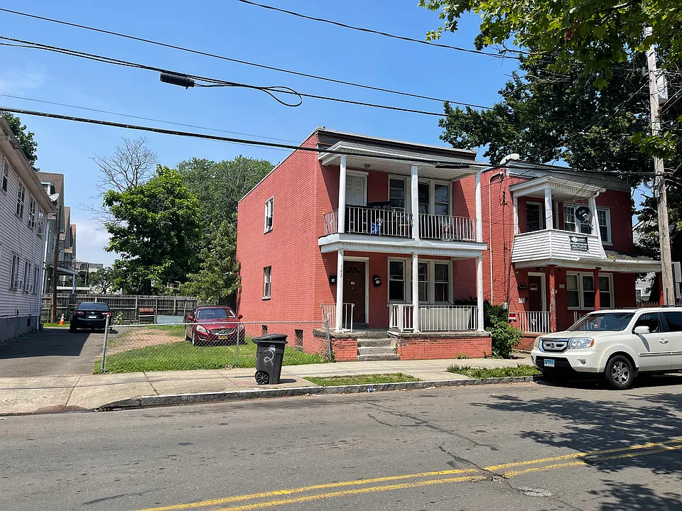123 Sylvan Ave #2