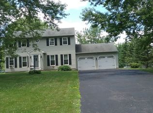 86 Miller Rd, Latham, NY 12110