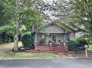 1522 Oak St NW, Cleveland, TN 37311