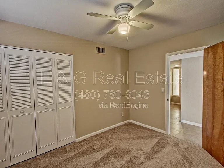 1030 E Manhatton Dr — Photo 13