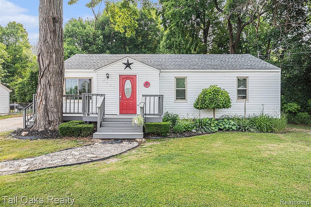 3481 N Genesee Rd, Flint, MI 48506 Zillow