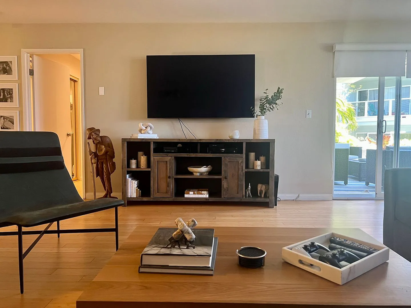 Ocean View Retreat in 230 The Village with bonus room Resort-Style Living Steps from Redondo Beac... — Photo 3