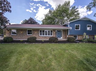 1975 N Graham Rd, Freeland, MI 48623