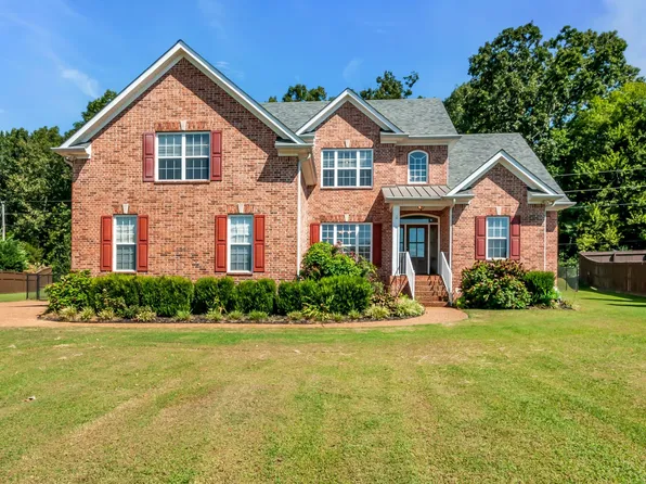 7127 Donald Wilson Dr, Fairview, TN 37062