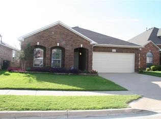 12841 Parkersburg Dr, Fort Worth, TX 76244