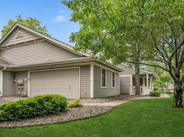 858 Ivy Ln, Eagan, MN 55123