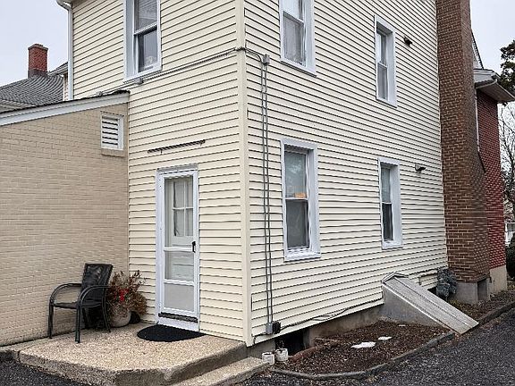 2nd image of 116 Hamilton Avenue