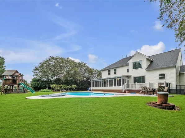 222 Crown Arch, Suffolk, VA 23435