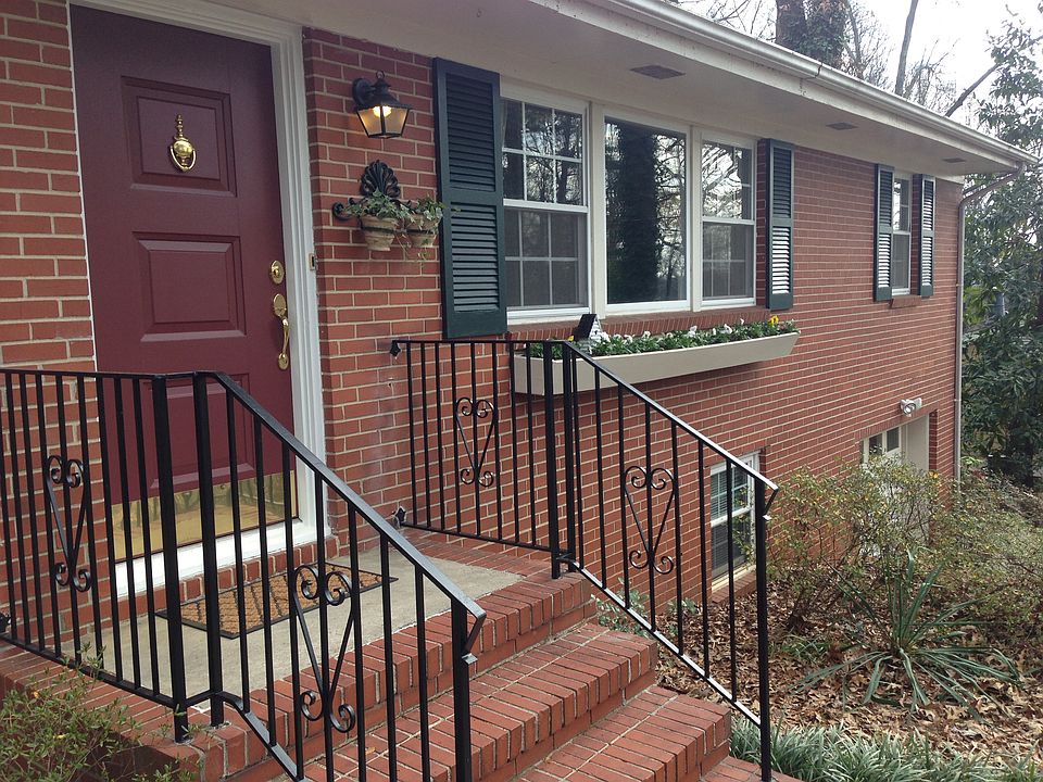 1st image of 552 Sugar Hill Dr