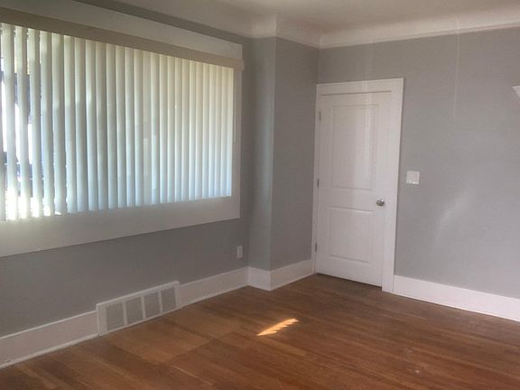 3rd image of 83 S Francis Ave #1
