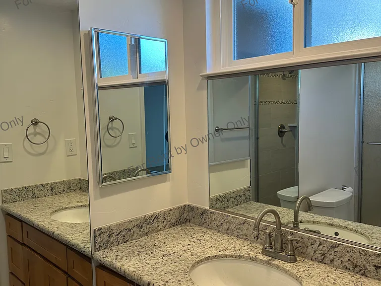 127 Getchell St — Photo 6