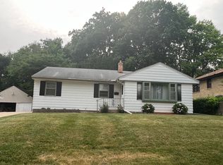420 Fairview Blvd, Rockford, IL