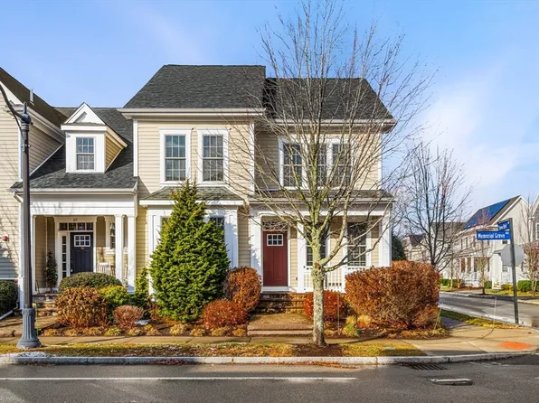 315 Memorial Grove Ave, Weymouth, MA 02190