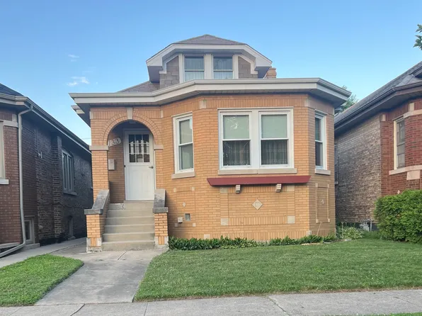 3733 Euclid Ave, Berwyn, IL 60402