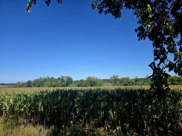 W 24th St, Fremont, MI 49412