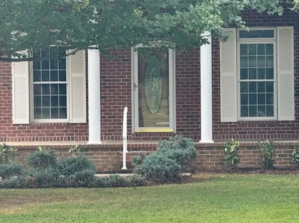 1050 Franklin Heights Dr, Winchester, TN 37398