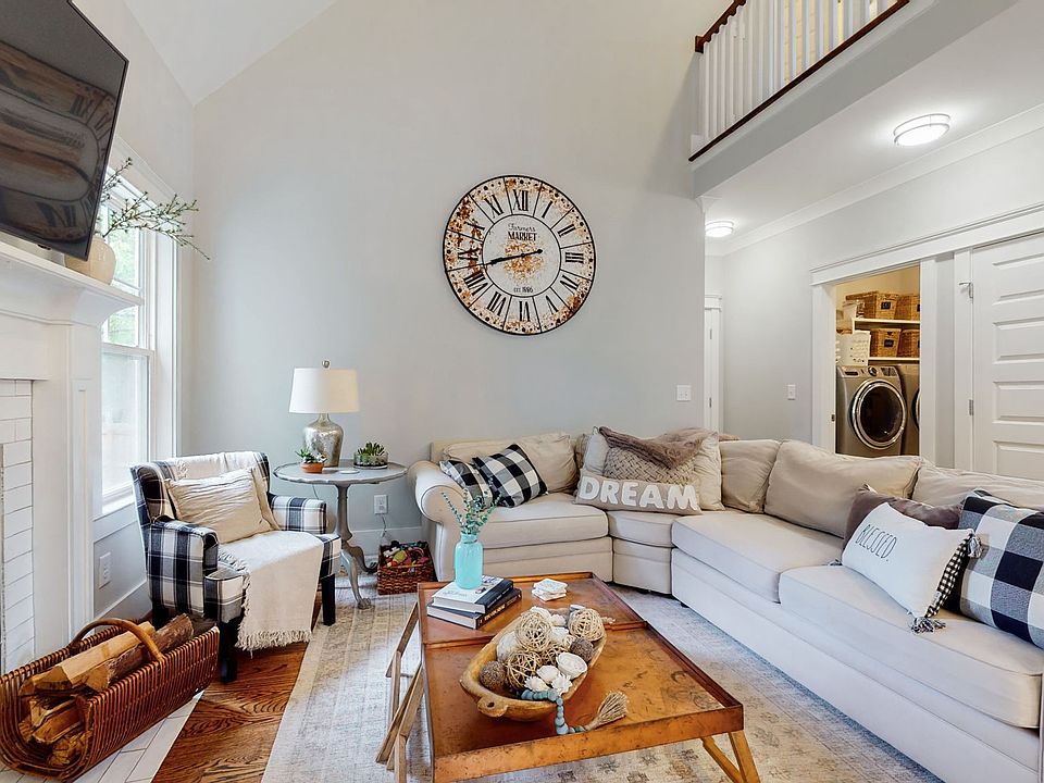 1st image of 7146 Pepper Tree Cir