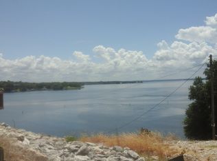 908 Red Bird Ln, Bridgeport, TX 76426