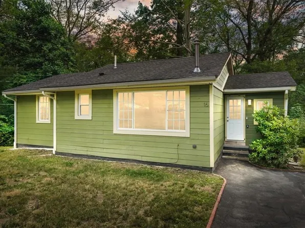 16 Estybrook Trail, Monroe, NY 10950