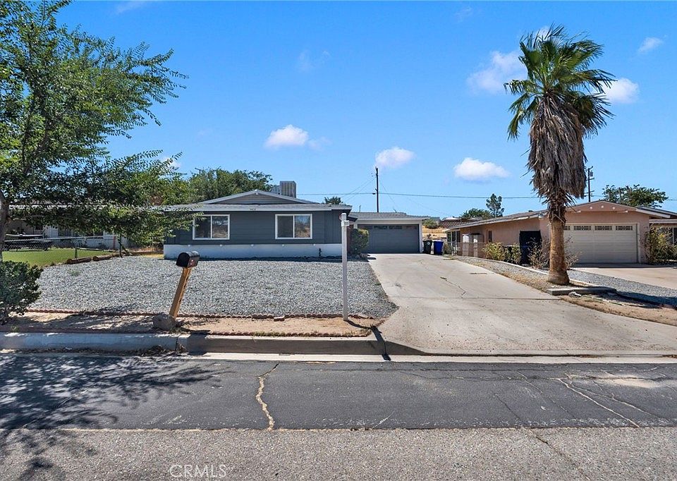 1st image of 14414 Hesperia Rd