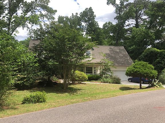 2nd image of 23 Chinaberry Dr