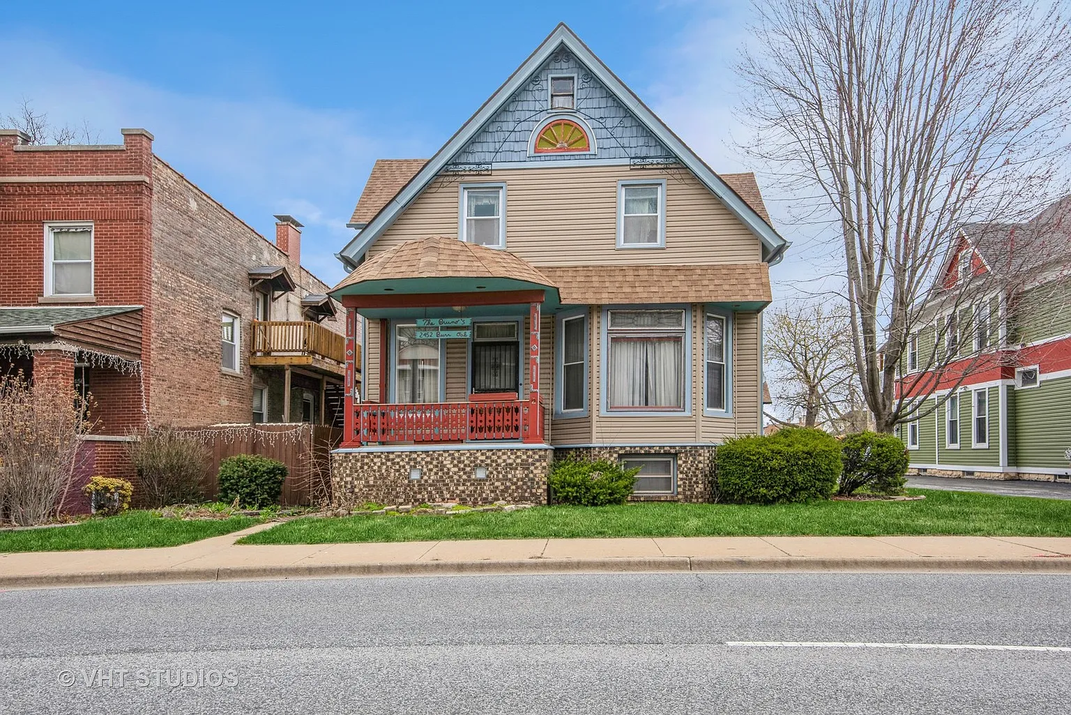 2452 Burr Oak Ave photo 1