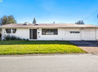 10770 NE Knott St, Portland, OR 97220