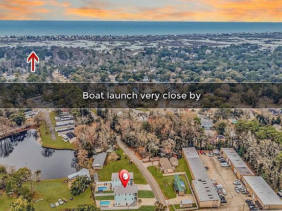 4th image of 434 Stanley Dr.